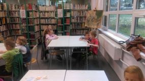 biblioteka_biedronki_pazdziernik03.jpg