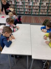 biblioteka_jezyki_grudzien06.jpg